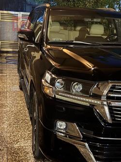 تويوتا لاندكروزر